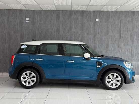 MINI-COUNTRYMAN-1.5 12V TWINPOWER TURBO GASOLINA COOPER STEPTRONIC MINI-COUNTRYMAN-2017