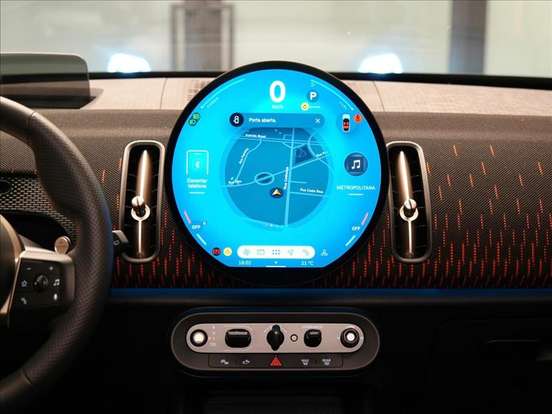 MINI-COUNTRYMAN-2025