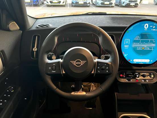 MINI-COUNTRYMAN-2025