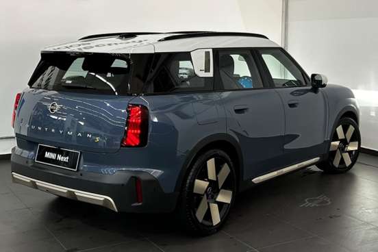 MINI-COUNTRYMAN-2024