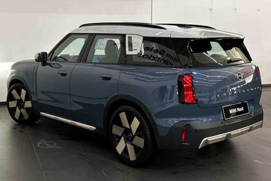 MINI-COUNTRYMAN-2024