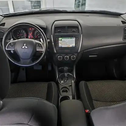 MITSUBISHI-ASX-2017