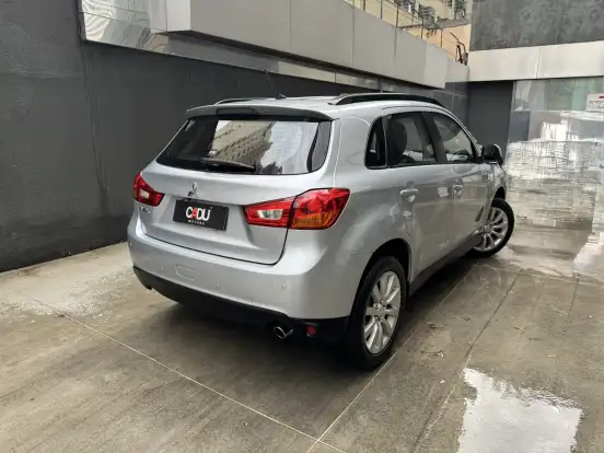 MITSUBISHI-ASX-2015