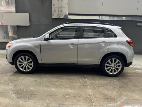 MITSUBISHI-ASX-2.0 4X2 16V GASOLINA 4P AUTOMÁTICO MITSUBISHI-ASX-2015