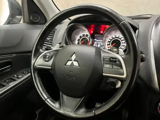 MITSUBISHI-ASX-2.0 AWD 16V FLEX 4P AUTOMÁTICO MITSUBISHI-ASX-2017