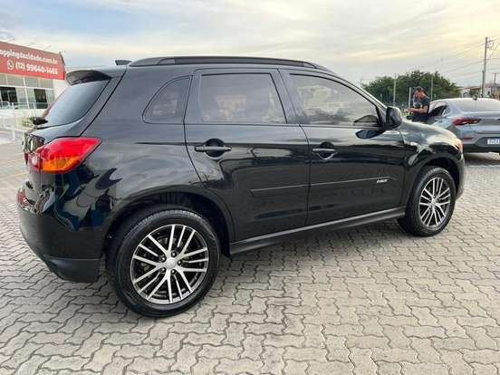 MITSUBISHI-ASX-2017