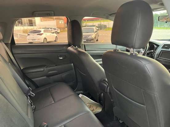 MITSUBISHI-ASX-2017