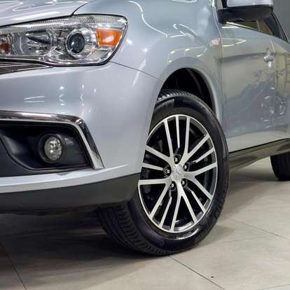 MITSUBISHI-ASX-2017