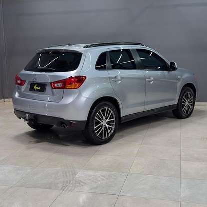 MITSUBISHI-ASX-2017