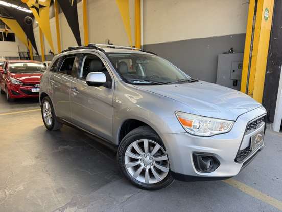 MITSUBISHI-ASX-2015
