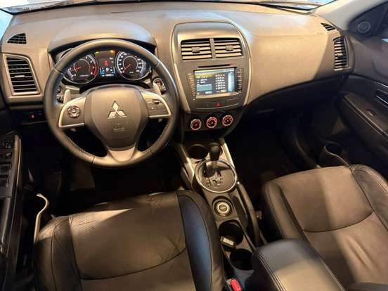 MITSUBISHI-ASX-2014