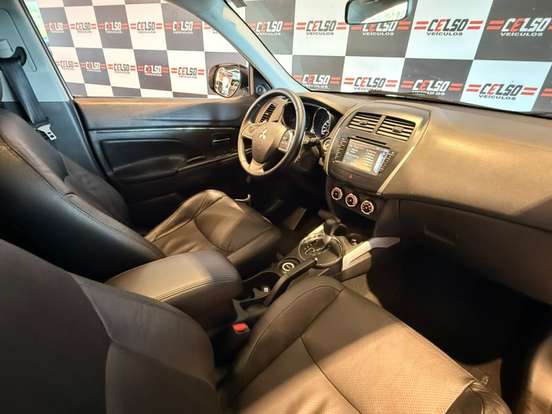 MITSUBISHI-ASX-2014