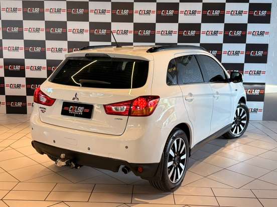 MITSUBISHI-ASX-2014