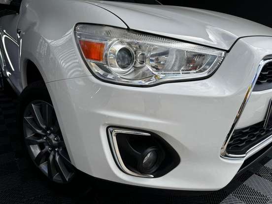 MITSUBISHI-ASX-2014