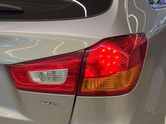 MITSUBISHI-ASX-2.0 4X4 AWD 16V GASOLINA 4P AUTOMÁTICO MITSUBISHI-ASX-2013