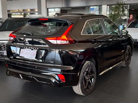 MITSUBISHI-ECLIPSE CROSS-1.5 MIVEC TURBO GASOLINA HPE-S BLACK S-AWC CVT MITSUBISHI-ECLIPSE CROSS-2025