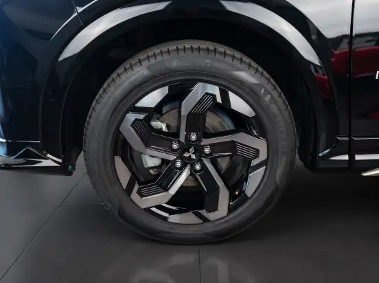 MITSUBISHI-ECLIPSE CROSS-1.5 MIVEC TURBO GASOLINA HPE-S BLACK S-AWC CVT MITSUBISHI-ECLIPSE CROSS-2025