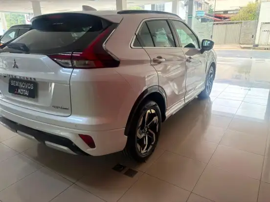 MITSUBISHI-ECLIPSE CROSS-1.5 MIVEC TURBO GASOLINA HPE-S S-AWC CVT MITSUBISHI-ECLIPSE CROSS-2025