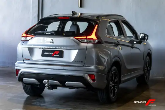 MITSUBISHI-ECLIPSE CROSS-2023