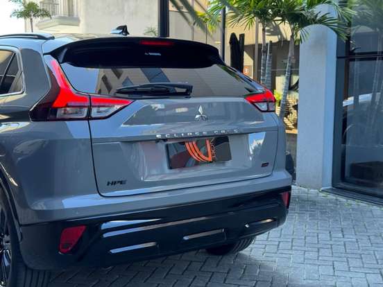 MITSUBISHI-ECLIPSE CROSS-1.5 MIVEC TURBO GASOLINA HPE BLACK CVT MITSUBISHI-ECLIPSE CROSS-2025