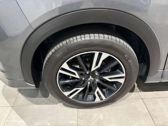 MITSUBISHI-ECLIPSE CROSS-1.5 MIVEC TURBO GASOLINA HPE CVT MITSUBISHI-ECLIPSE CROSS-2023
