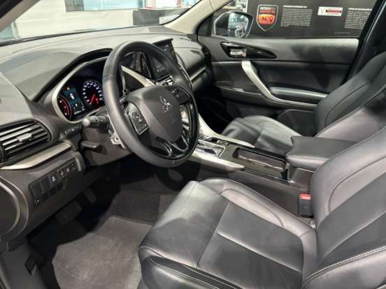 MITSUBISHI-ECLIPSE CROSS-1.5 MIVEC TURBO GASOLINA HPE CVT MITSUBISHI-ECLIPSE CROSS-2023