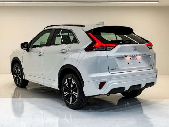 MITSUBISHI-ECLIPSE CROSS-1.5 MIVEC TURBO GASOLINA HPE CVT MITSUBISHI-ECLIPSE CROSS-2026