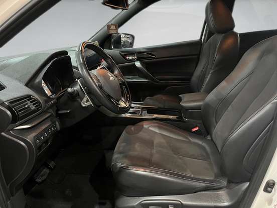 MITSUBISHI-ECLIPSE CROSS-1.5 MIVEC TURBO GASOLINA HPE-S BLACK S-AWC CVT MITSUBISHI-ECLIPSE CROSS-2025