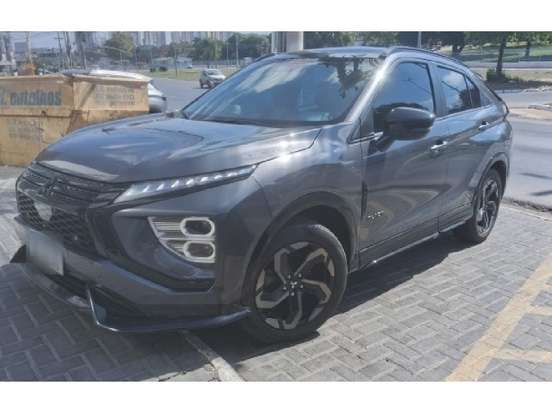 MITSUBISHI-ECLIPSE CROSS-1.5 MIVEC TURBO GASOLINA HPE-S BLACK S-AWC CVT MITSUBISHI-ECLIPSE CROSS-2025