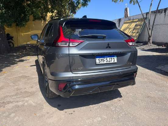 MITSUBISHI-ECLIPSE CROSS-1.5 MIVEC TURBO GASOLINA HPE-S BLACK S-AWC CVT MITSUBISHI-ECLIPSE CROSS-2025