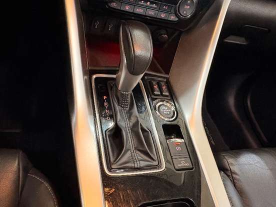 MITSUBISHI-ECLIPSE CROSS-1.5 MIVEC TURBO GASOLINA HPE-S S-AWC CVT MITSUBISHI-ECLIPSE CROSS-2023