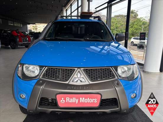 MITSUBISHI-L200 SAVANA-3.2 4X4 16V TURBO INTERCOOLER DIESEL 4P AUTOMÁTICO MITSUBISHI-L200 SAVANA-2016