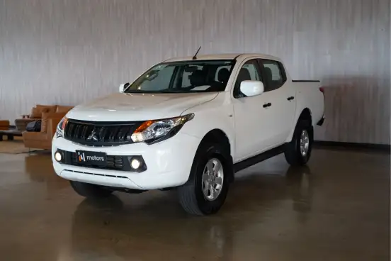 MITSUBISHI-L200 TRITON-2021