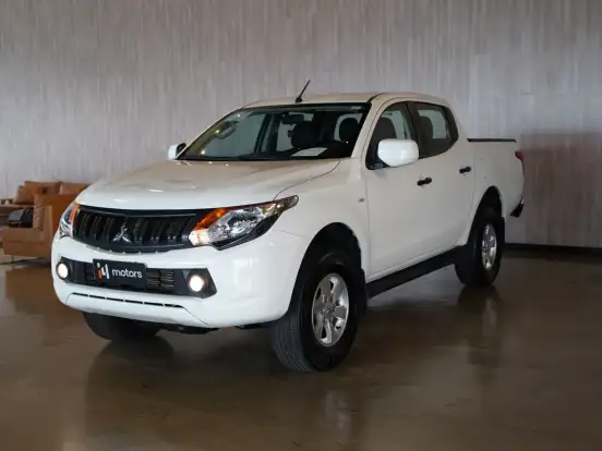 MITSUBISHI-L200 TRITON-2.4 16V TURBO DIESEL GL CD 4X4 MANUAL MITSUBISHI-L200 TRITON-2021