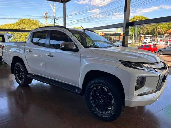 MITSUBISHI-L200 TRITON-2022