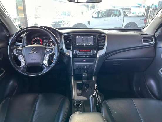 MITSUBISHI-L200 TRITON-2022