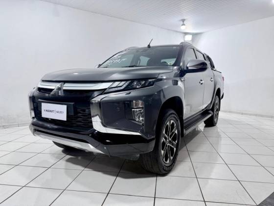 MITSUBISHI L200 TRITON 2.4 16V TURBO DIESEL SPORT HPE-S CD 4P 4X4 AUTOMÁTICO