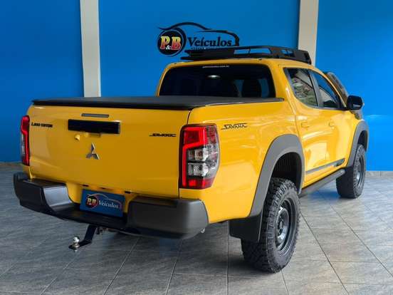 MITSUBISHI-L200 TRITON-2024