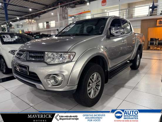MITSUBISHI-L200 TRITON-2.4 HLS CHROME 4X2 CD 16V FLEX 4P MANUAL MITSUBISHI-L200 TRITON-2017