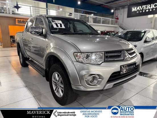 MITSUBISHI-L200 TRITON-2.4 HLS CHROME 4X2 CD 16V FLEX 4P MANUAL MITSUBISHI-L200 TRITON-2017