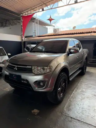 MITSUBISHI-L200 TRITON-2013
