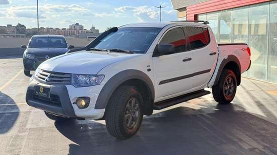 MITSUBISHI-L200 TRITON-2016