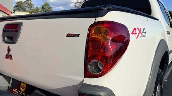 MITSUBISHI-L200 TRITON-3.2 HPE 4X4 CD 16V TURBO INTERCOOLER DIESEL 4P AUTOMÁTICO MITSUBISHI-L200 TRITON-2016