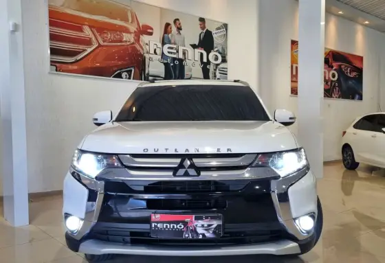 MITSUBISHI OUTLANDER 2.0 COMFORT 16V GASOLINA 4P AUTOMÁTICO
