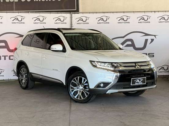MITSUBISHI-OUTLANDER-2.0 16V GASOLINA 4P AUTOMÁTICO MITSUBISHI-OUTLANDER-2015