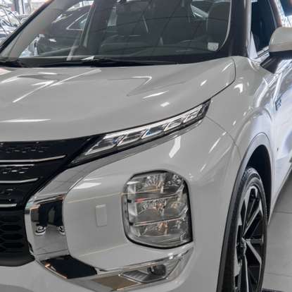 MITSUBISHI-OUTLANDER-2025