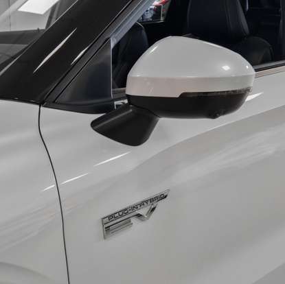 MITSUBISHI-OUTLANDER-2.4 PHEV HPE-S S-AWC DHT MITSUBISHI-OUTLANDER-2025