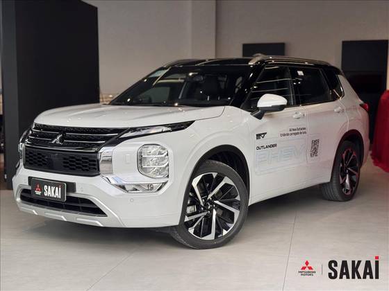 MITSUBISHI OUTLANDER 2.4 PHEV SIGNATURE S-AWC DHT