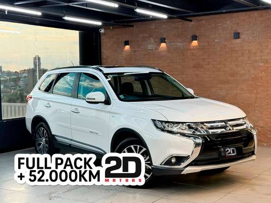 MITSUBISHI-OUTLANDER-3.0 GT 4X4 V6 24V GASOLINA 4P AUTOMÁTICO MITSUBISHI-OUTLANDER-2015