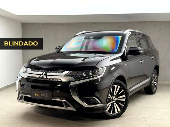 MITSUBISHI-OUTLANDER-3.0 MIVEC V6 GASOLINA HPE-S AWD AUTOMÁTICO MITSUBISHI-OUTLANDER-2019